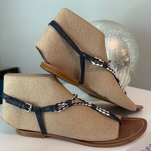 EUC Lauren Ralph Lauren Navy and White braided Sandals SZ 9.5